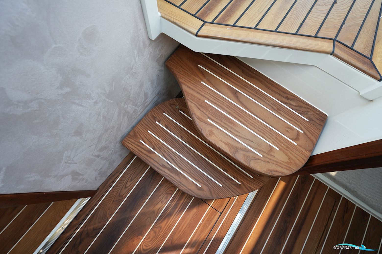 Marex 330 Scandinavia (2024)