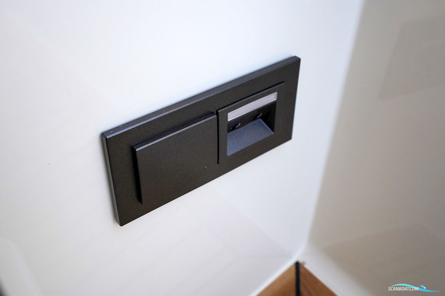 Marex 330 Scandinavia (2024)