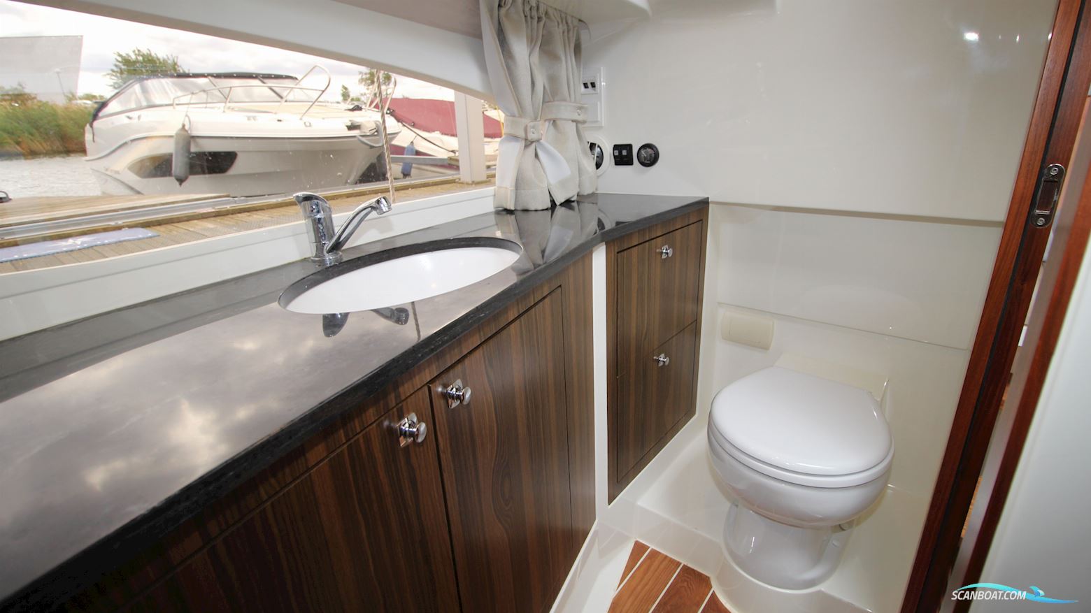 Marex 330 Scandinavia
