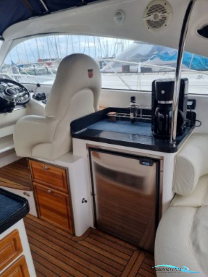 Marex 350 CC Cabriolet Cruiser