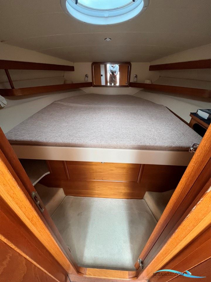 Marex 350 CC Cabriolet Cruiser