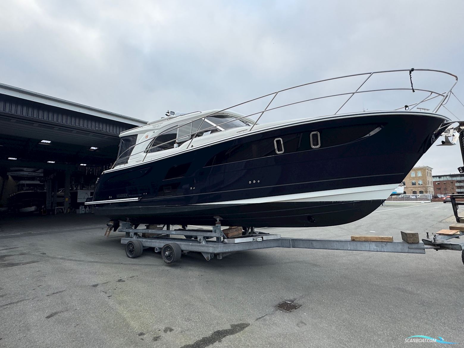 Marex 360 Cabriolet Cruiser 2023