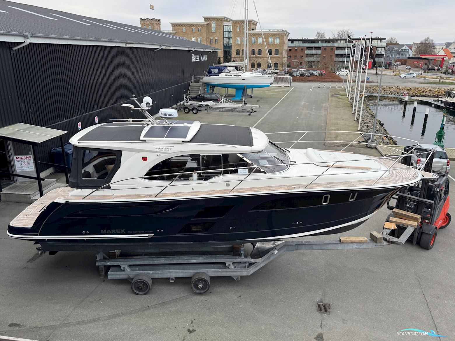 Marex 360 Cabriolet Cruiser 2023