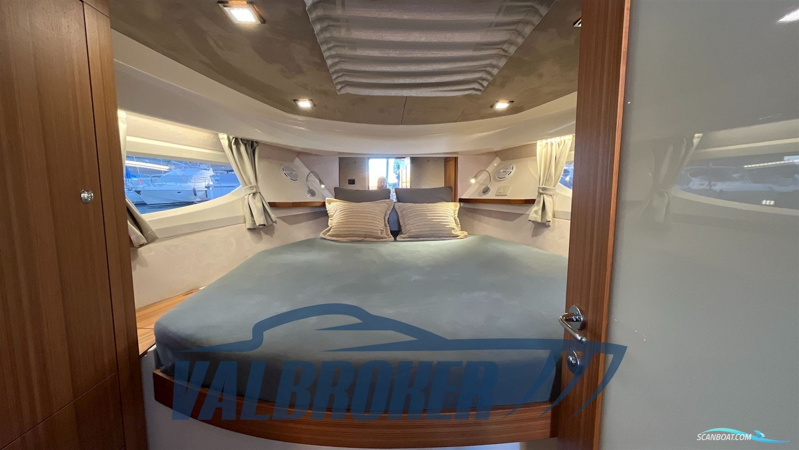 Marex 360 Cabriolet Cruiser