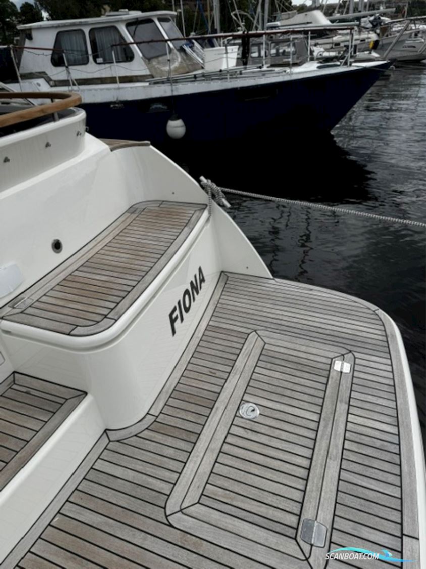 Marex 360 Cabriolet Cruiser
