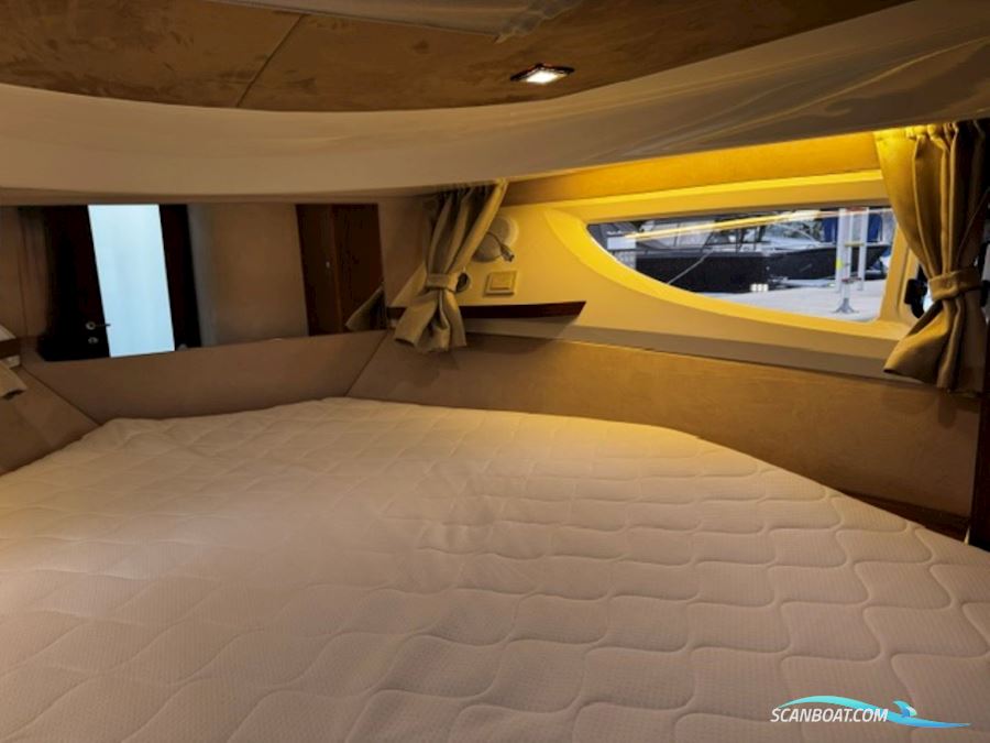 Marex 360 Cabriolet Cruiser