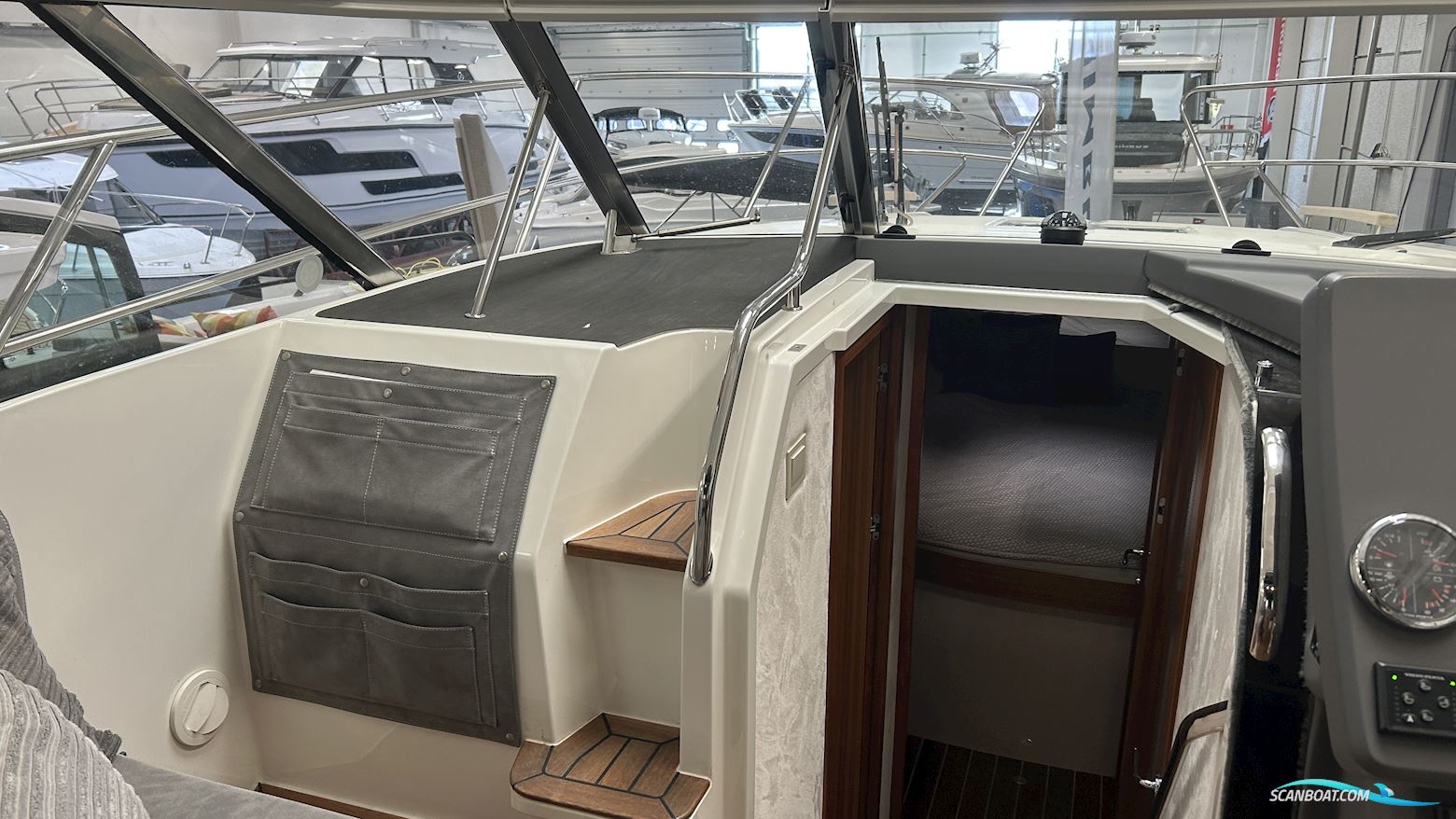 Marex 360 Cabriolet Cruiser