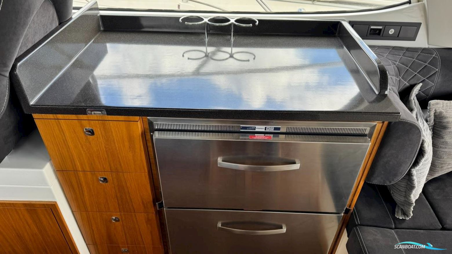 Marex 360 CC