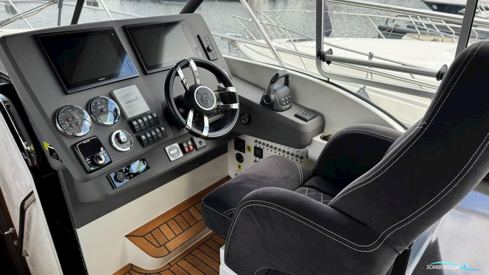 Marex 360 CC