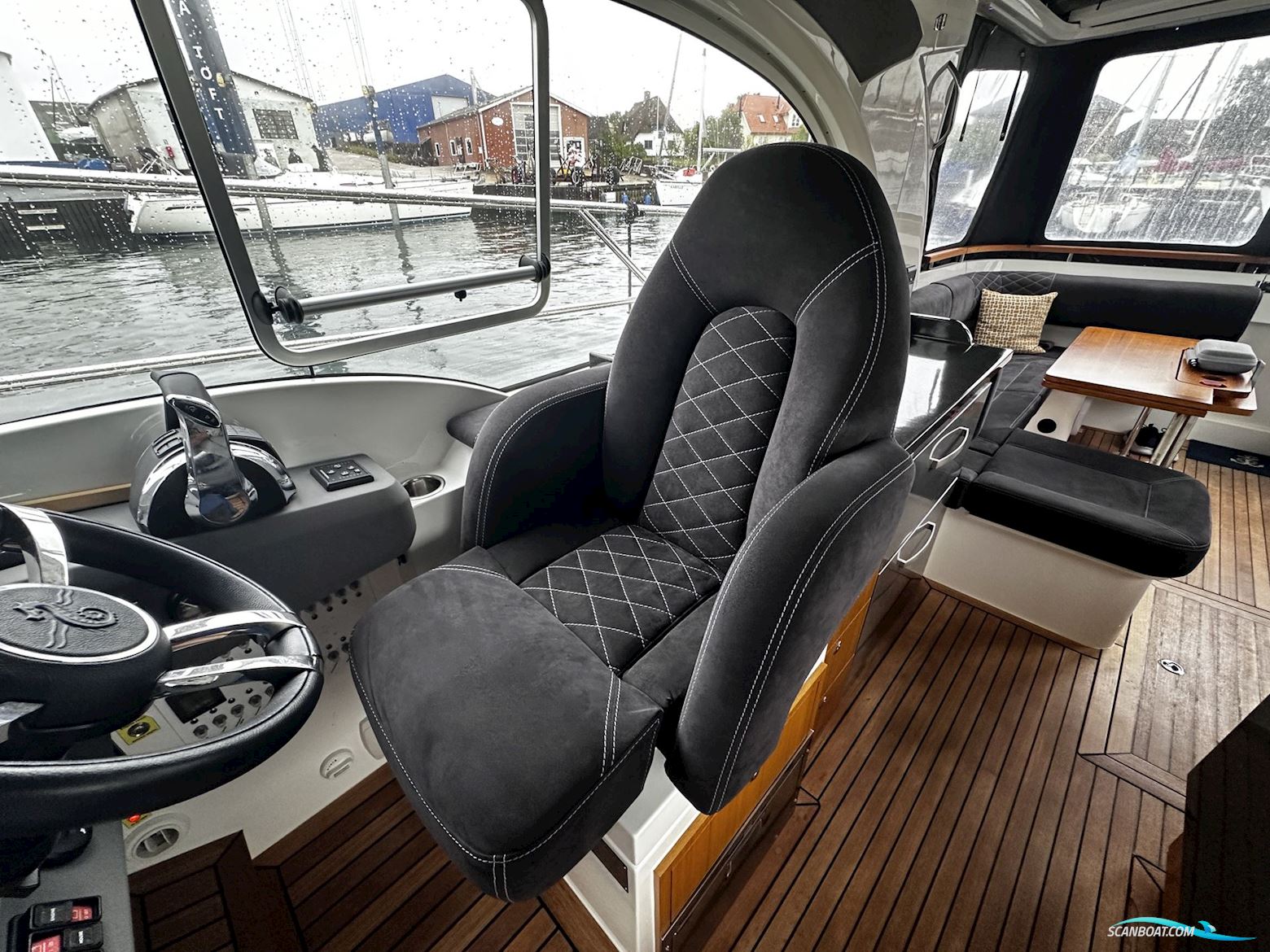 Marex 360 CC