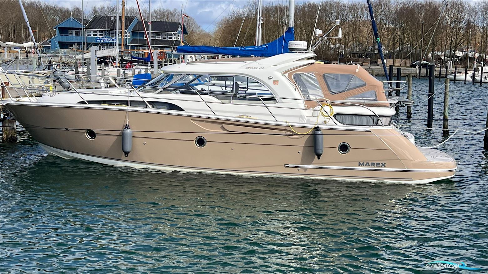 Marex 370 ACC Motorboot 2011, mit Volvo Penta D6-435 motor, Dänemark