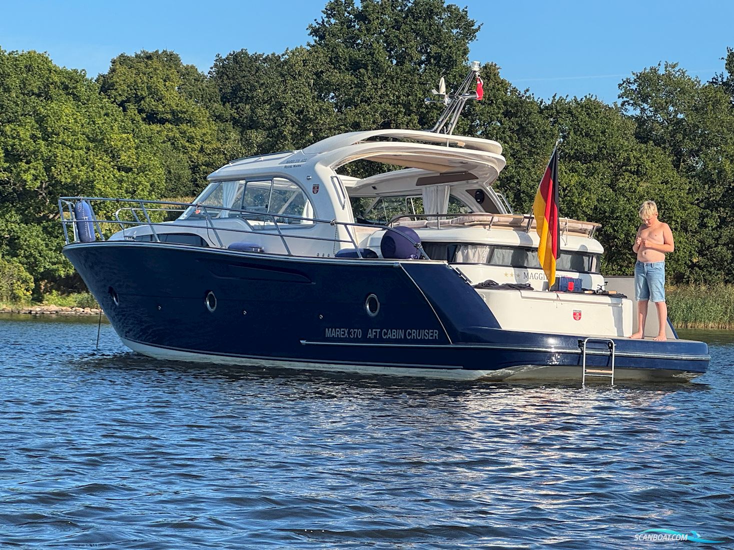 Marex 370 Aft Cabin Cruiser 