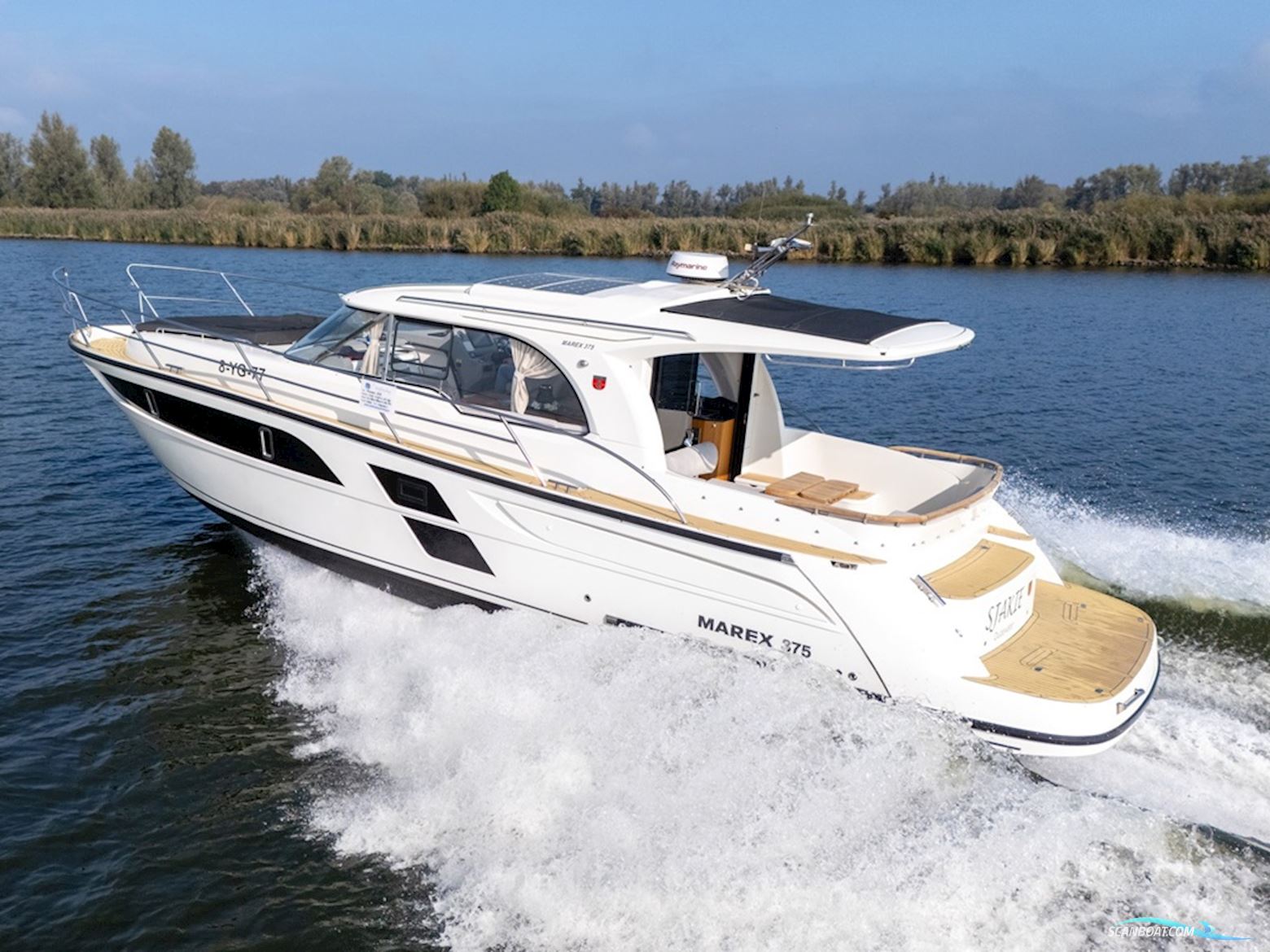 Marex 375 Motorboot 2020, mit 2 motor, Niederlande