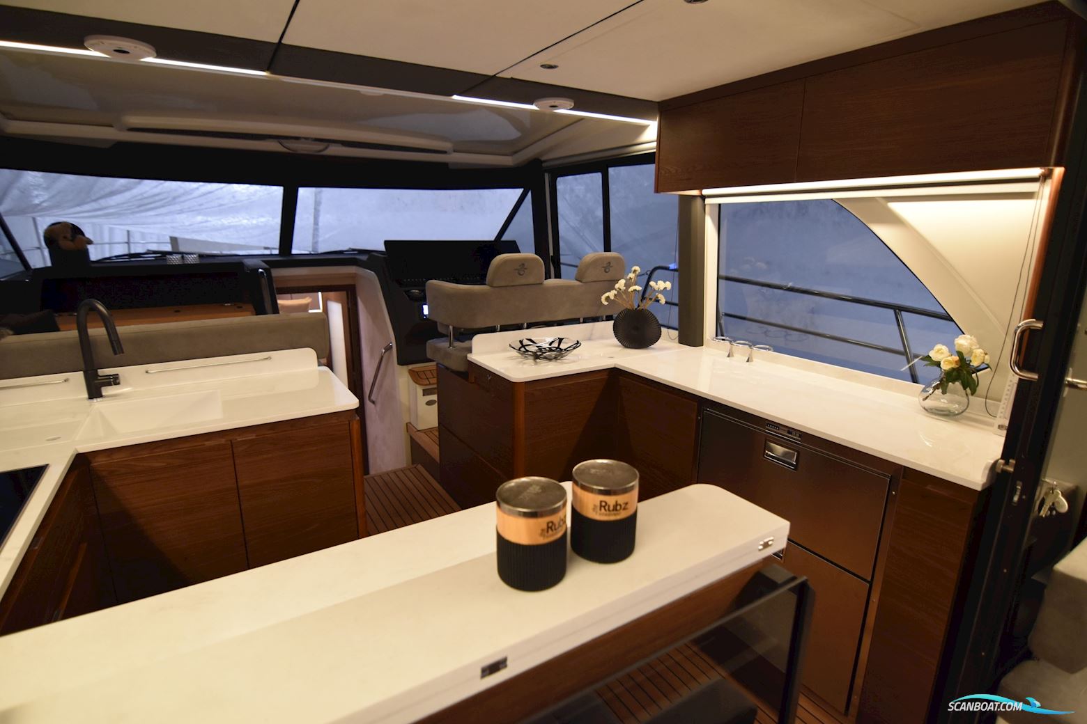 Marex 440 Gourmet Cruiser