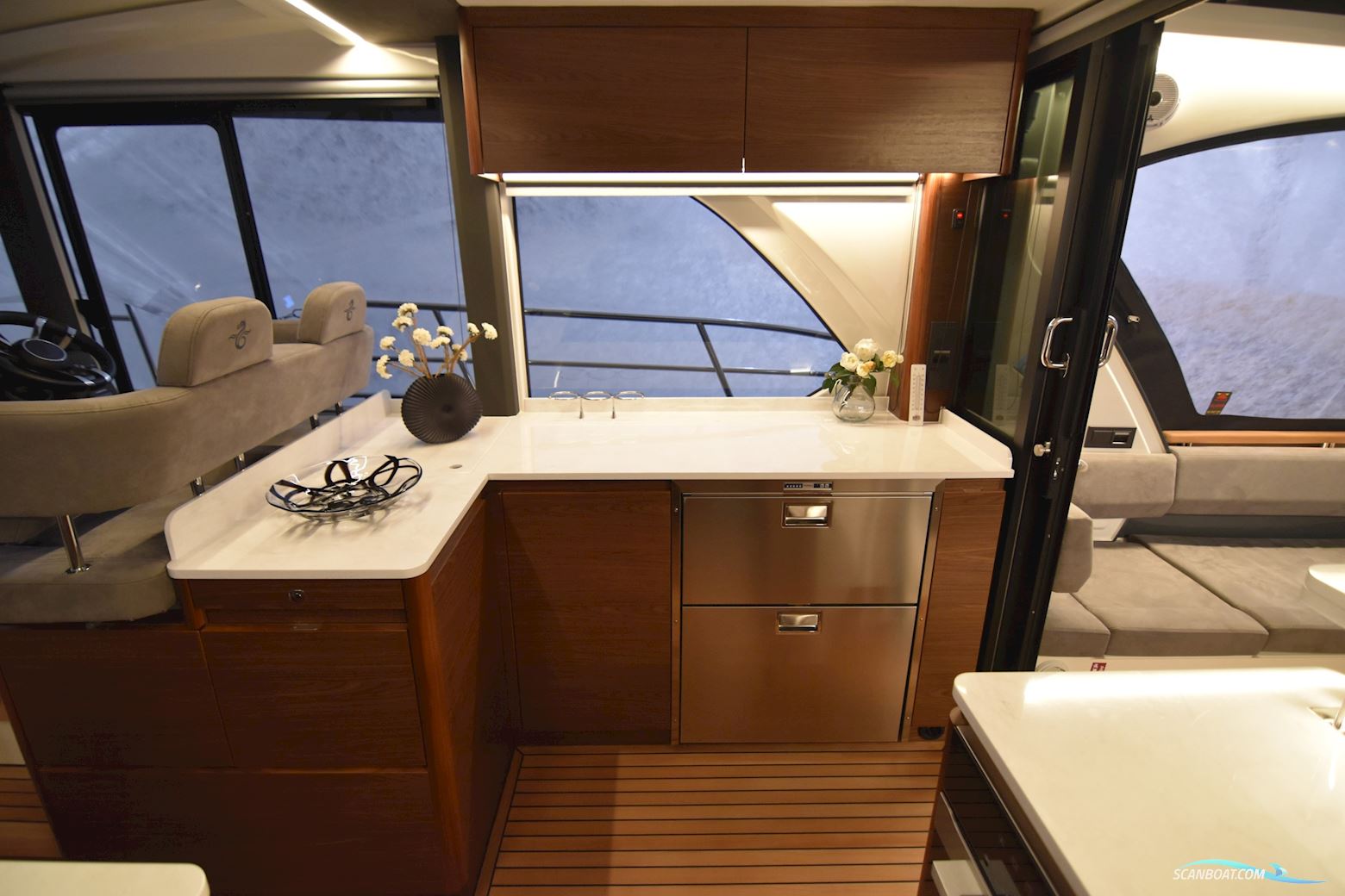 Marex 440 Gourmet Cruiser