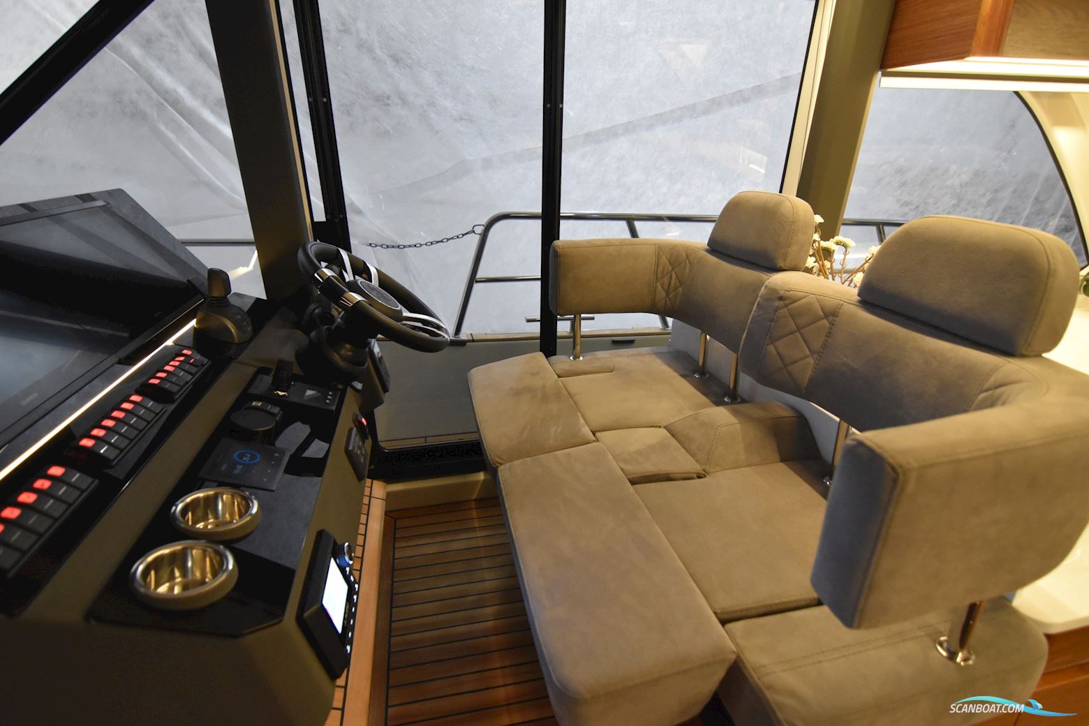Marex 440 Gourmet Cruiser