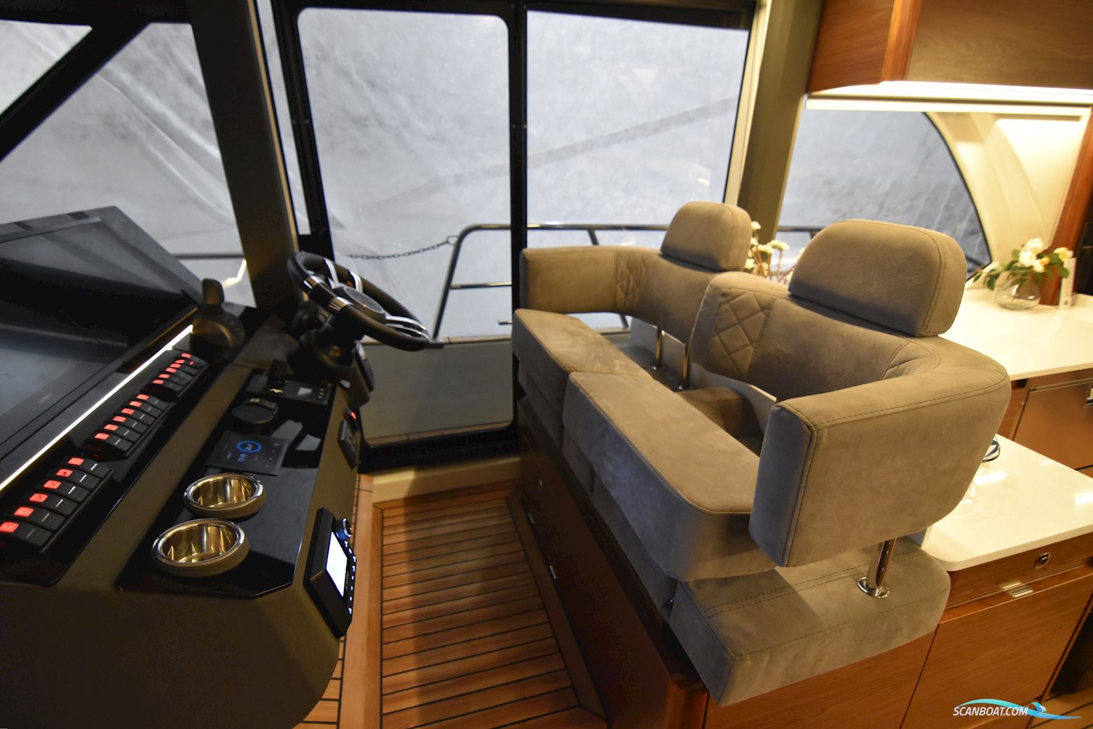 Marex 440 Gourmet Cruiser