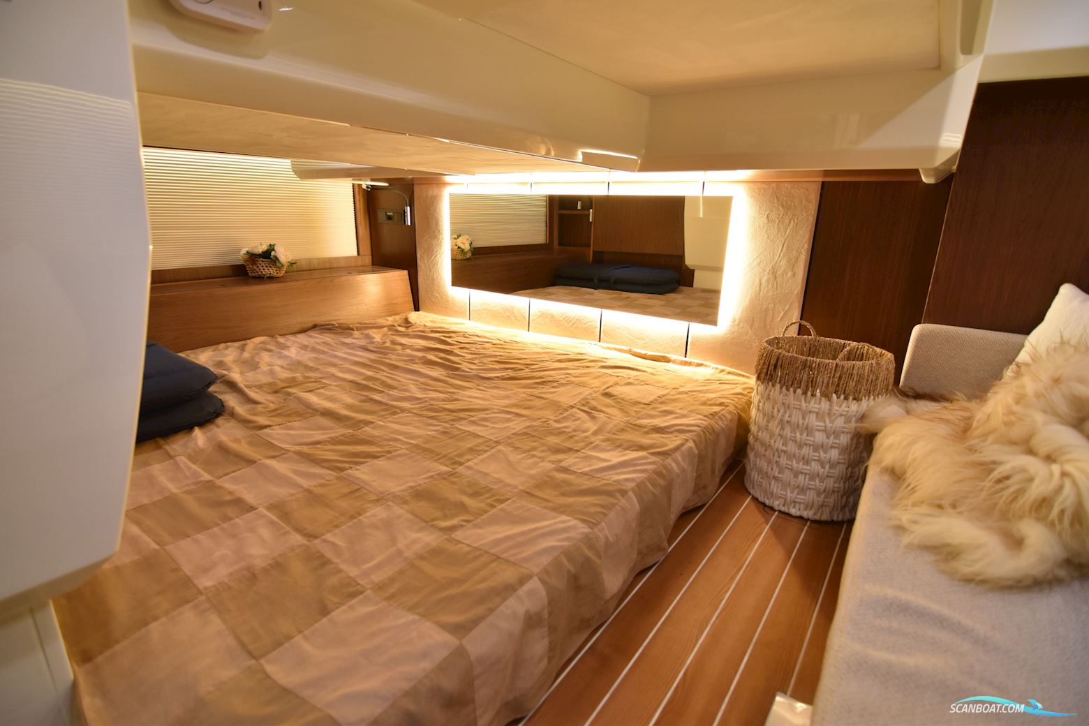 Marex 440 Gourmet Cruiser