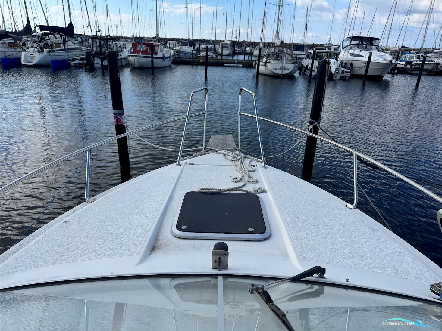 Marex 7100 Sport Cruiser