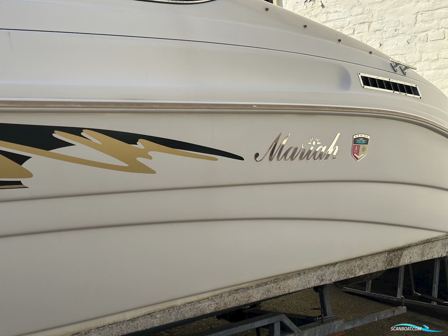 Mariah Z255