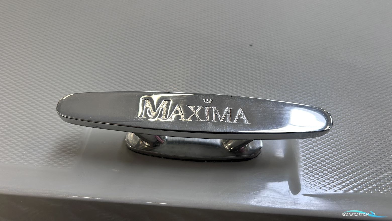 Maxima 550