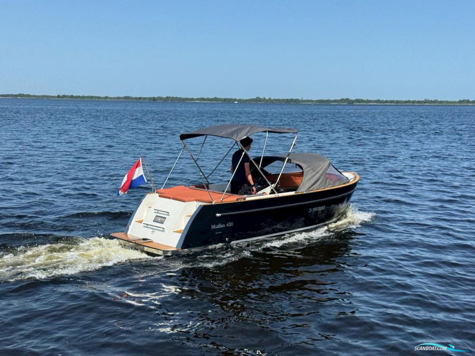 Maxima 630 Tender Met Boegschroef