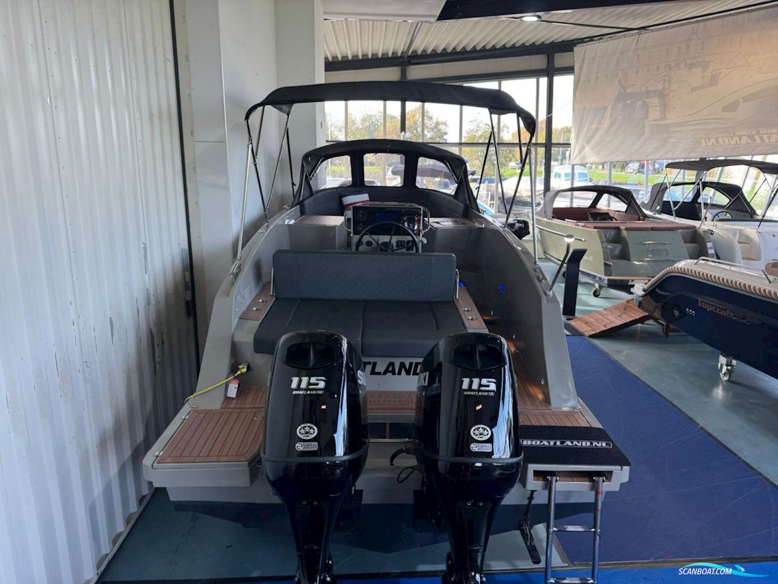 Maxima 680 Sport Lounge