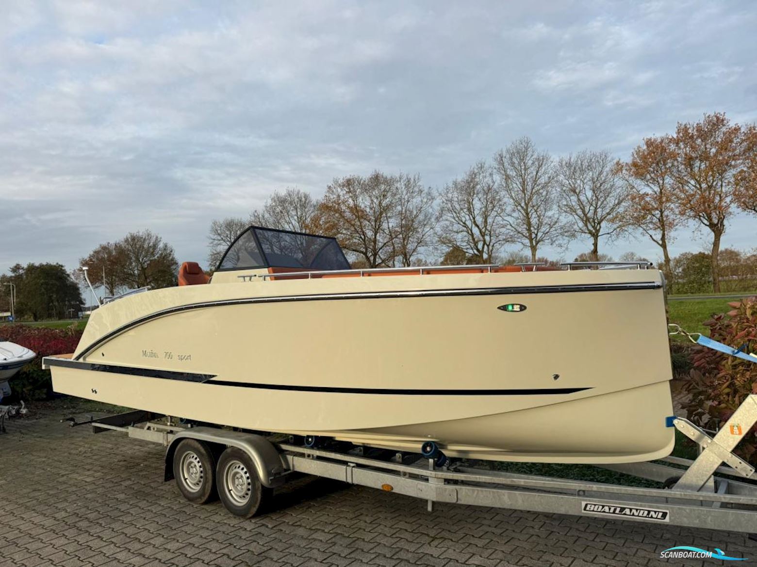 Maxima 700 Sport