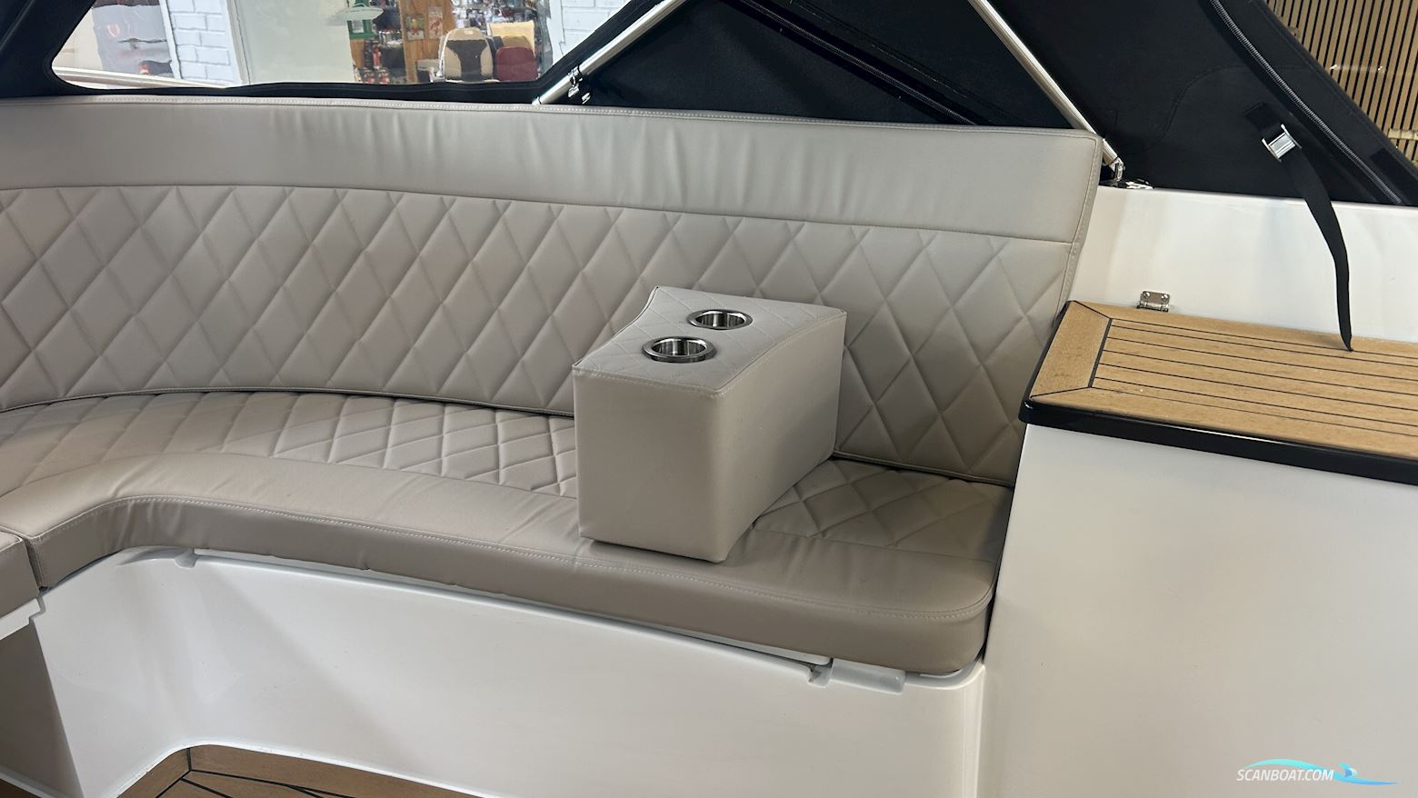 Maxima 720 Retro