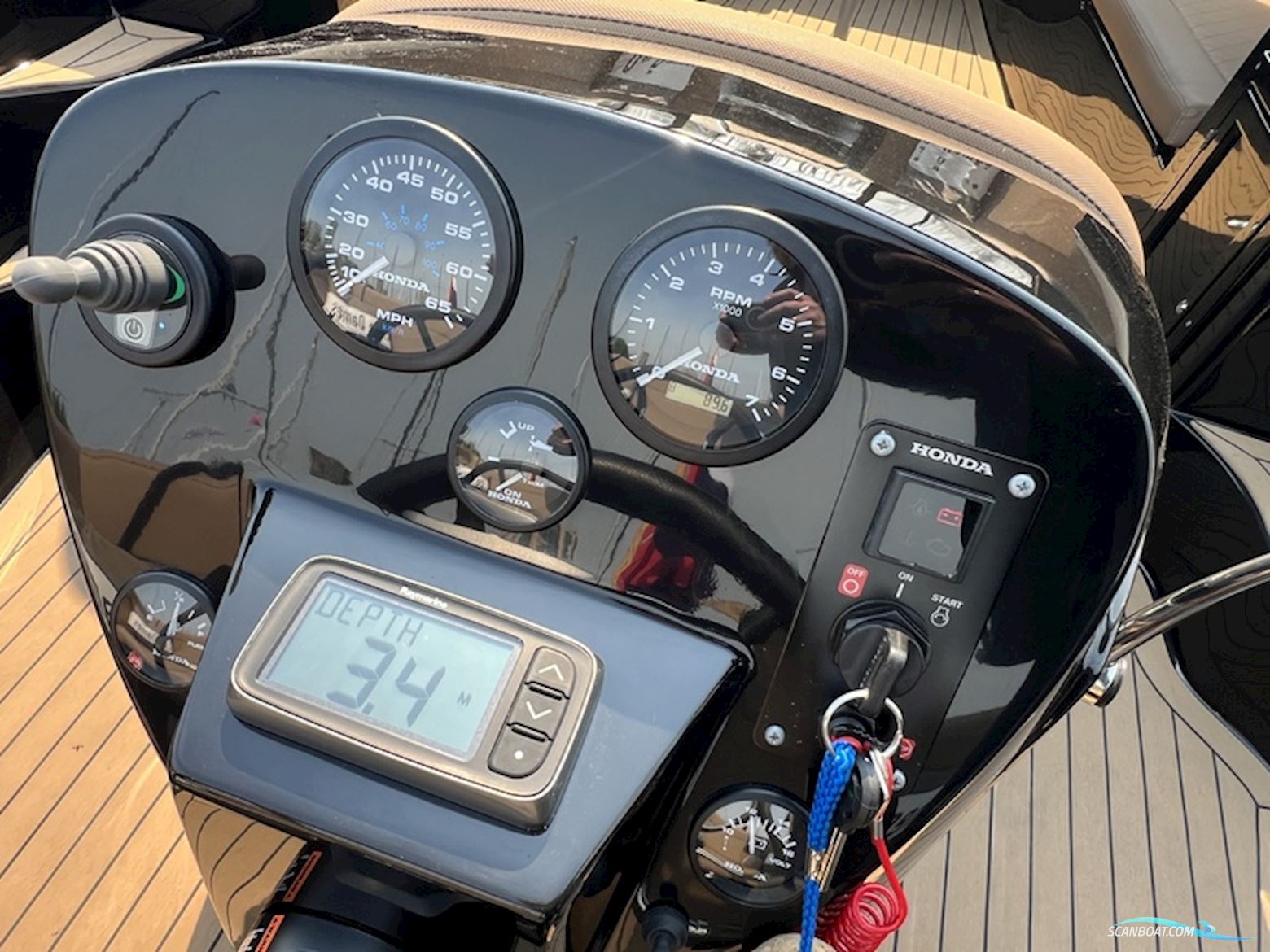 Maxima 750 FL