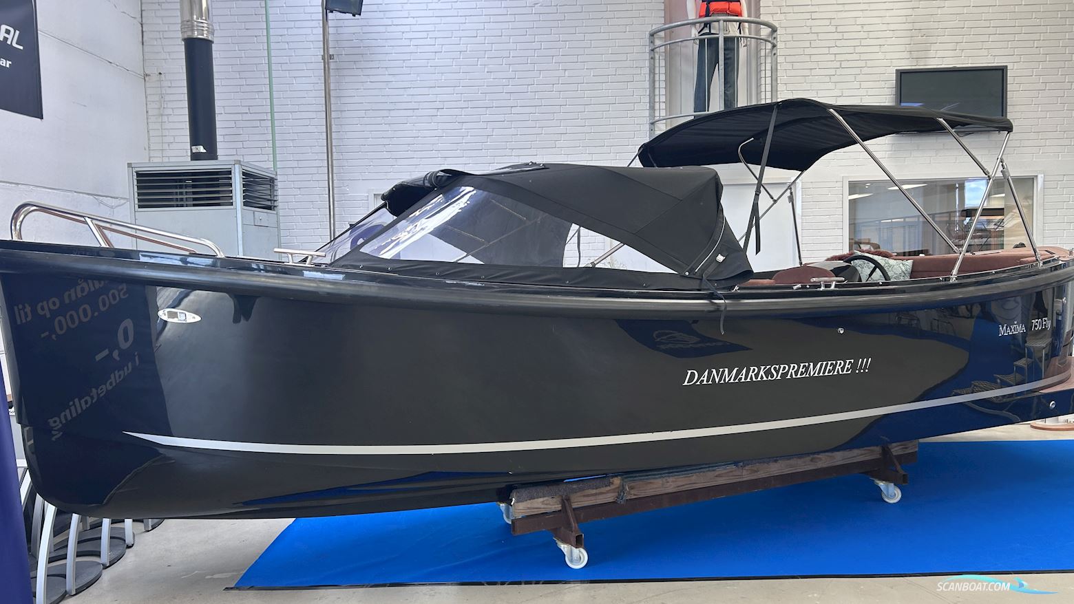 Maxima 750 Flying Lounge Motorboot 2025, Dänemark