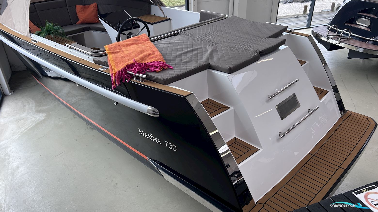 Maxima Maxima 730