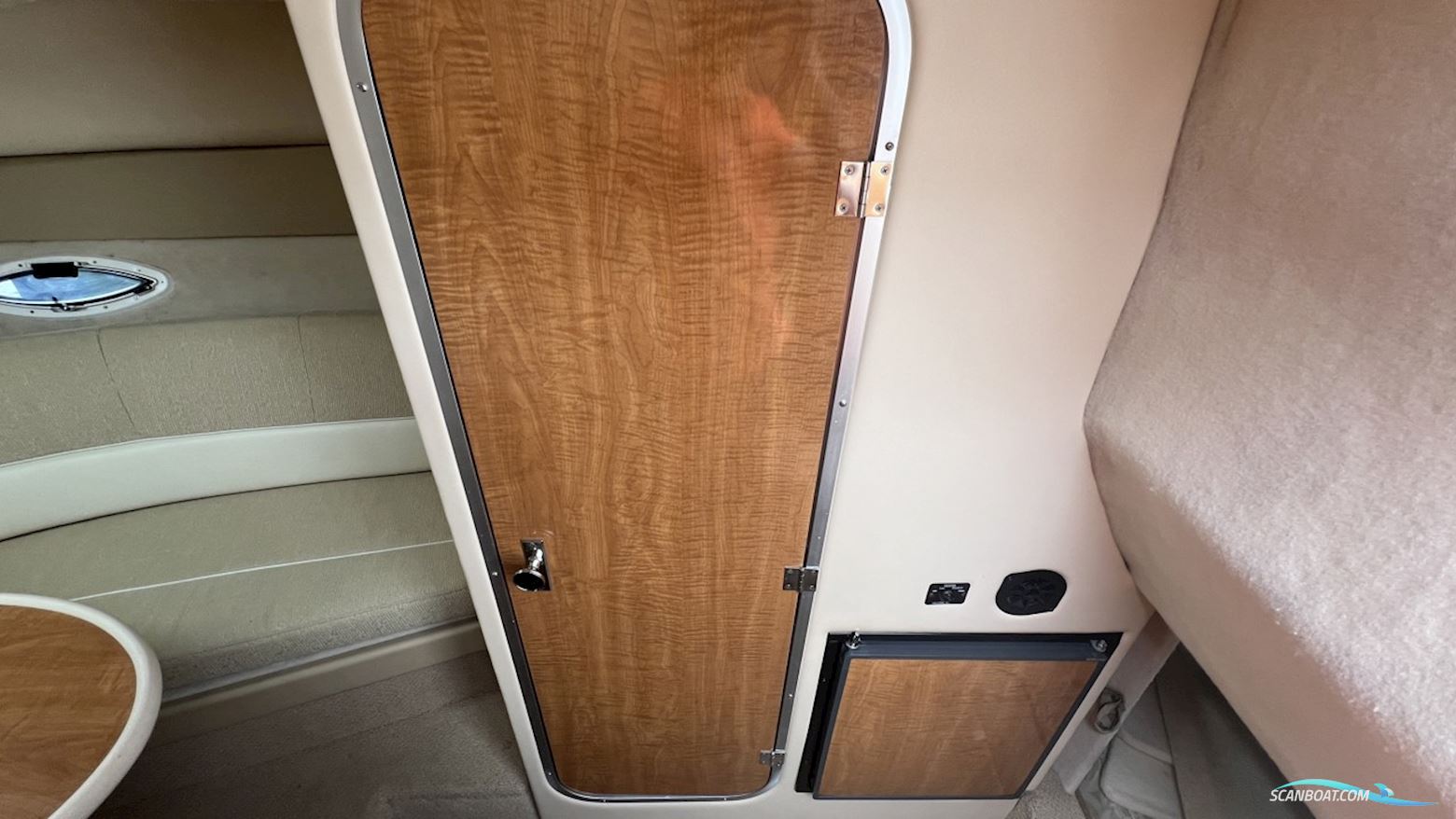 Maxum 2400 SC