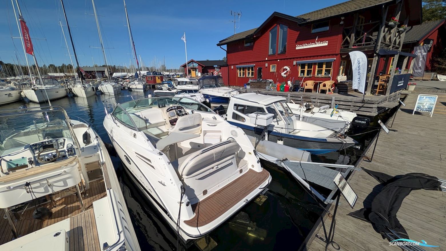 Maxum 2500 SE