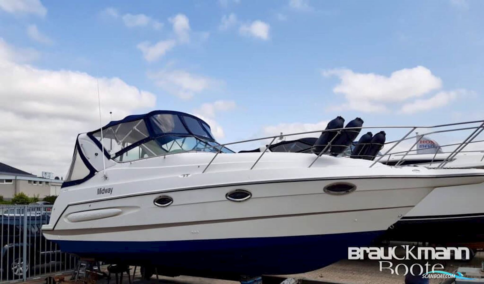 Maxum 2900 Scr