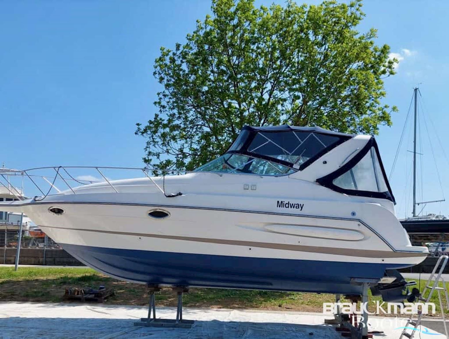Maxum 2900 Scr