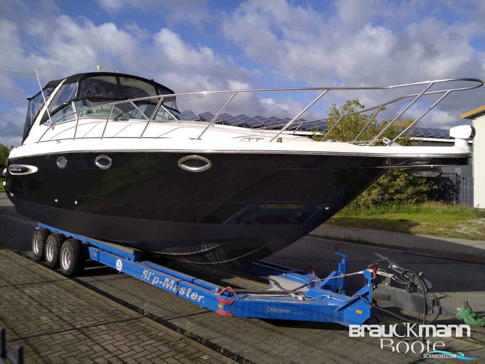 Maxum 3300 SCR