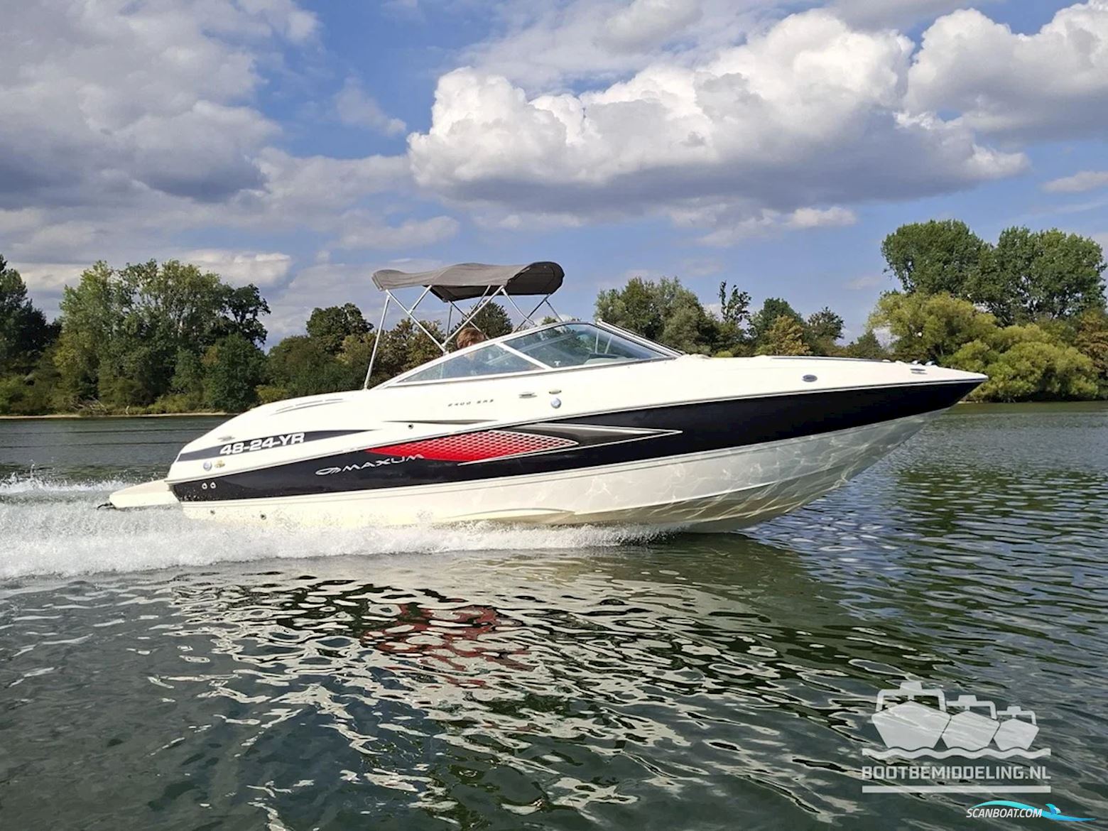 Maxum SR3 Motorboot 2009, mit Mercruiser motor, Niederlande
