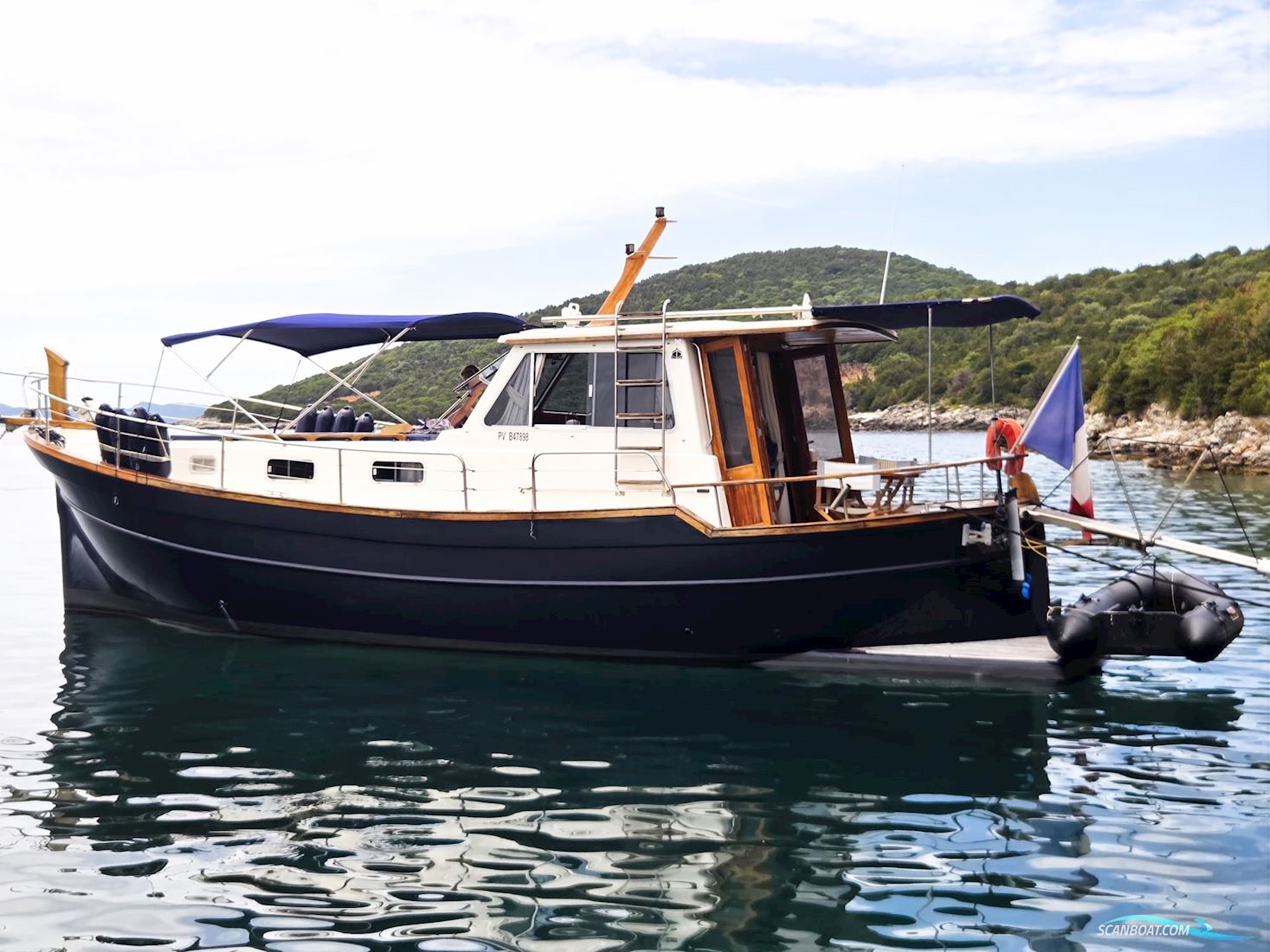 MENORQUIN 120 Trawler Motorboot 2000, mit 2 X VOLVO KAMD 44EDC motor, Griechenland