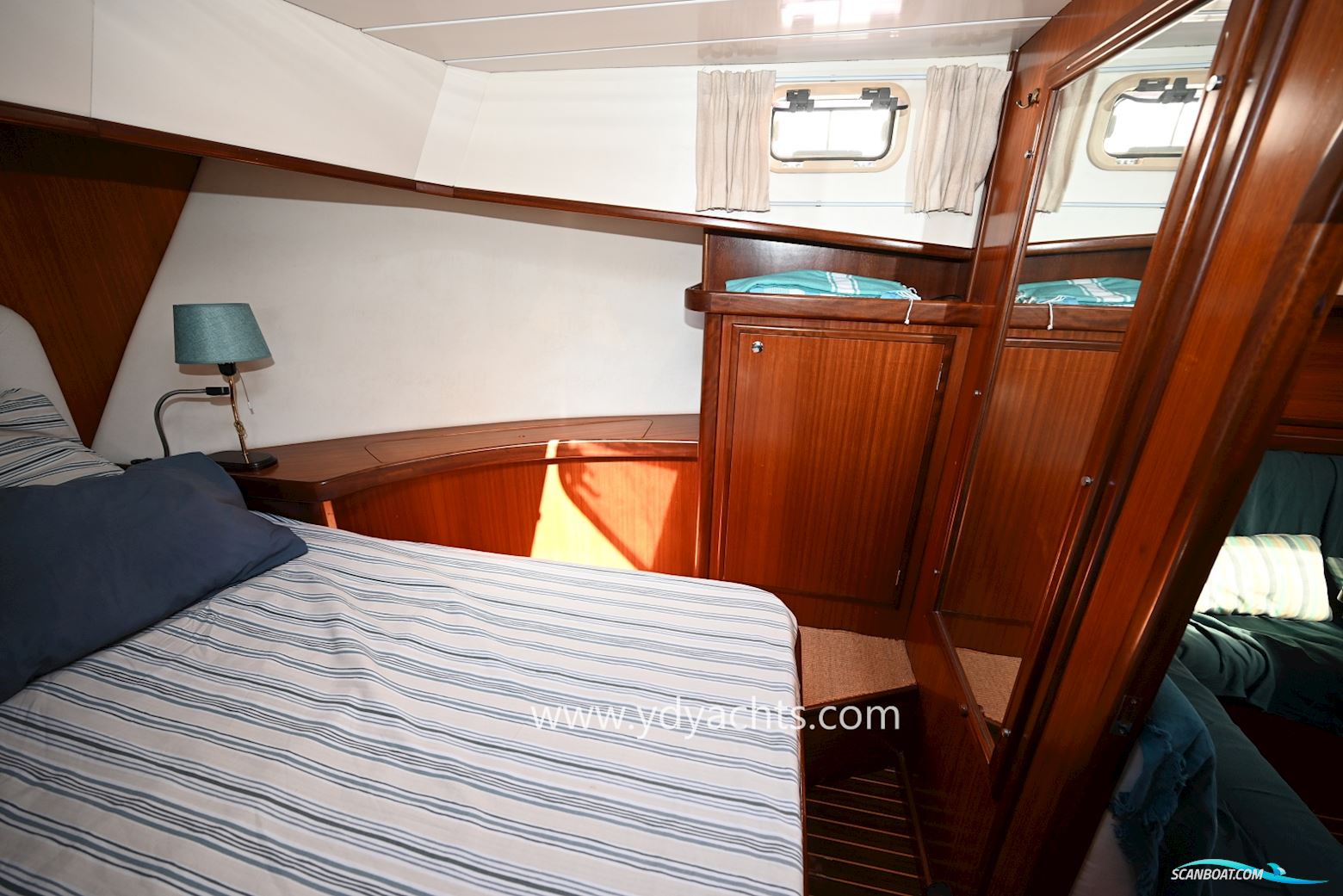 MENORQUIN 120 Trawler
