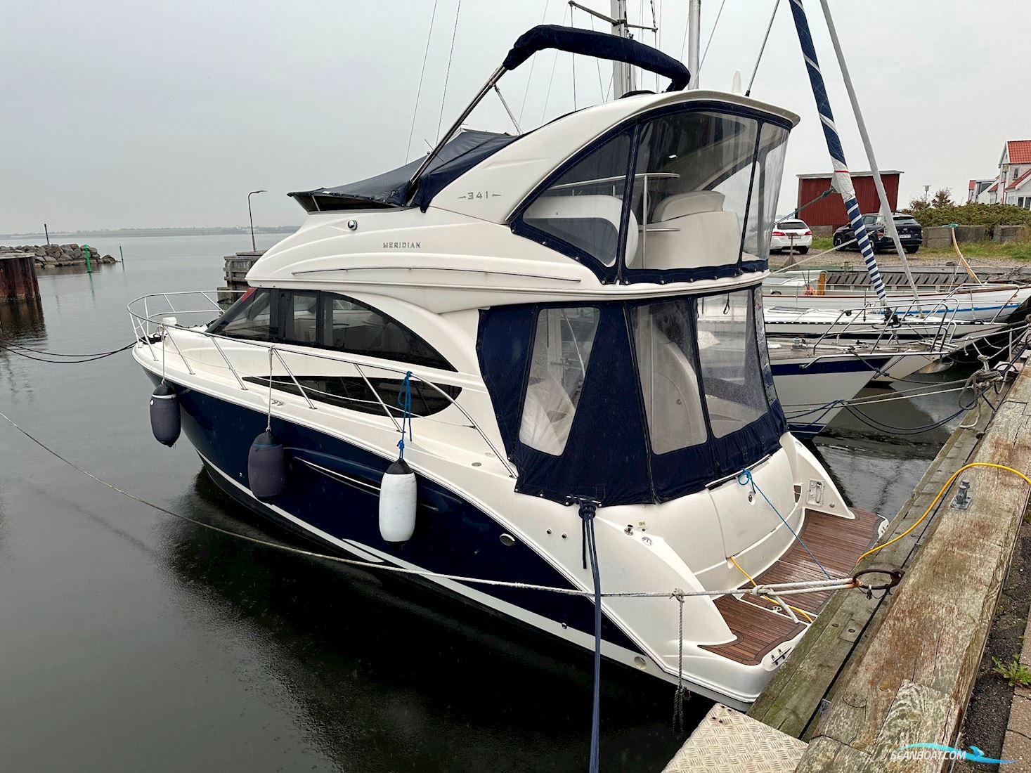 Meridian 341- NY Pris Motorboot 2007, mit Cummins Qsb5.9-330 motor, Dänemark