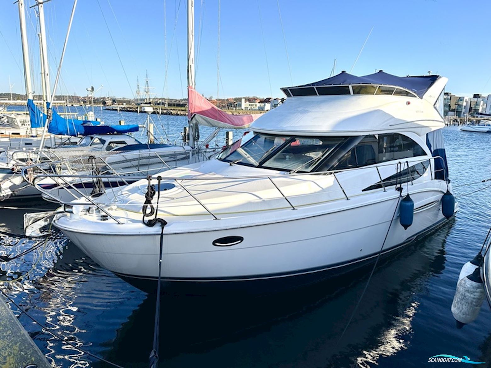 Meridian 341 Motorboot 2008, mit Cummins motor, Dänemark