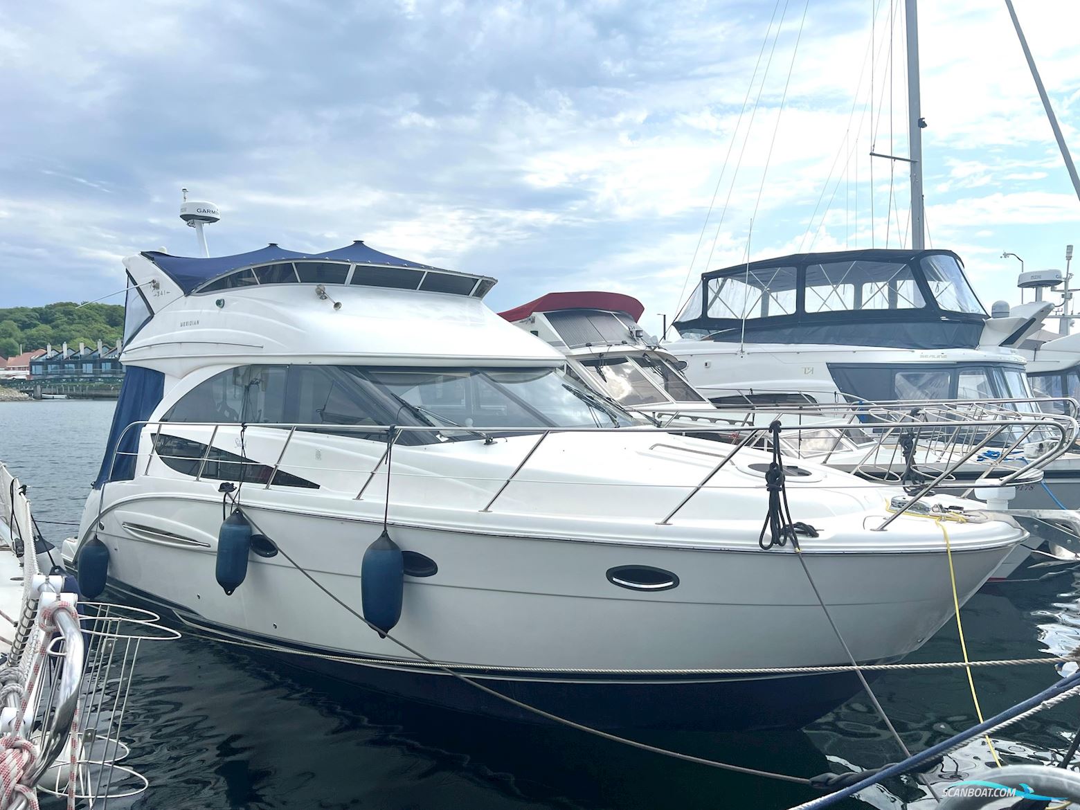 Meridian 341 Motorboot 2008, mit Cummins motor, Dänemark