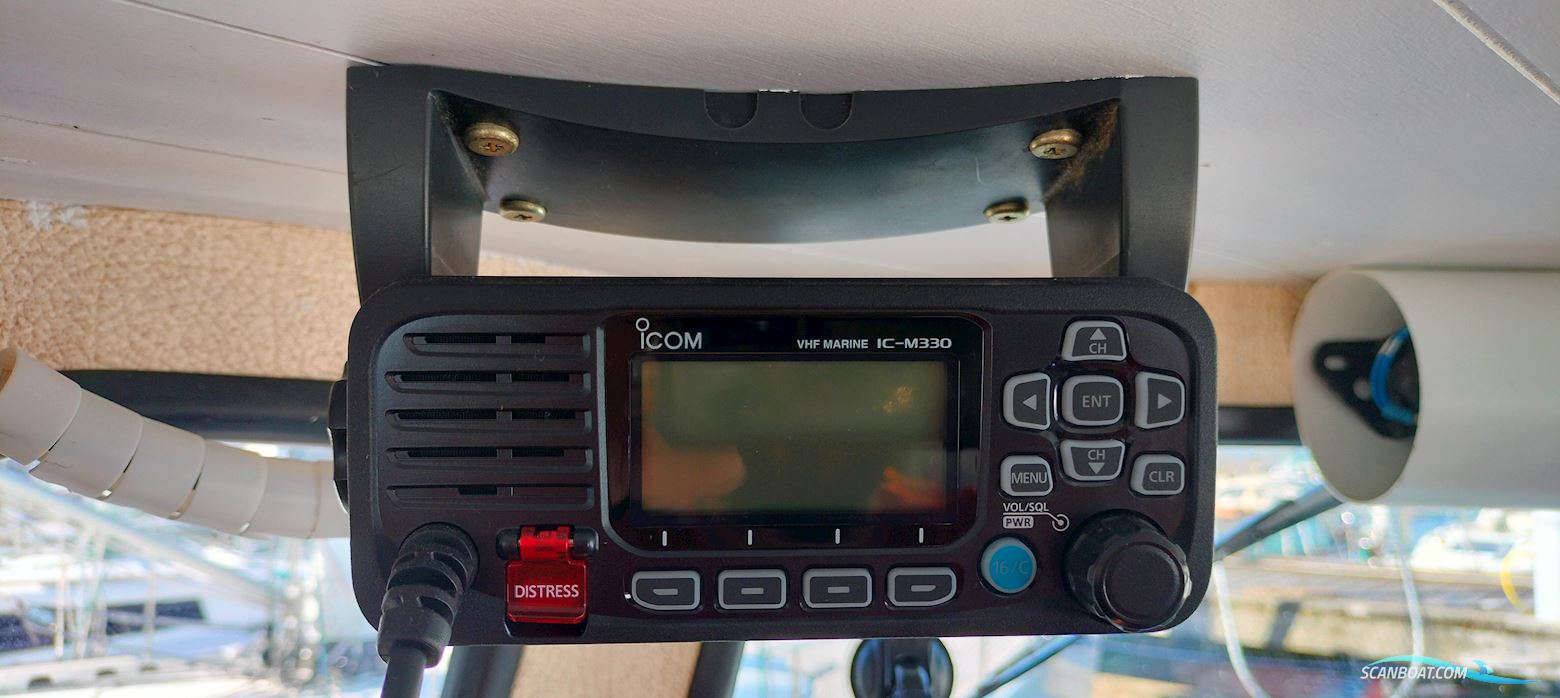 Merivene 1210 Fishmaster Targa