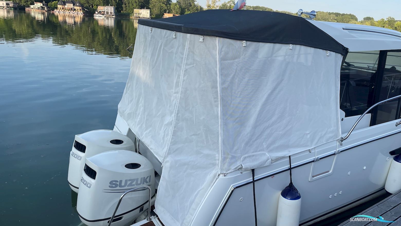 Merry Fisher 895 Offshore