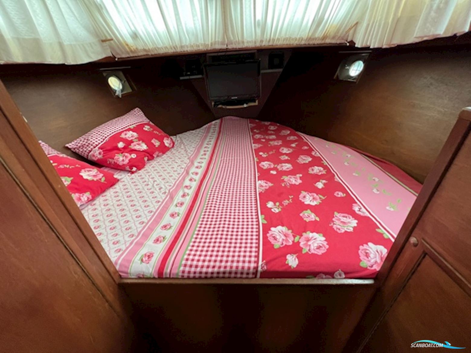 Merwe Kruiser 10.40 OK