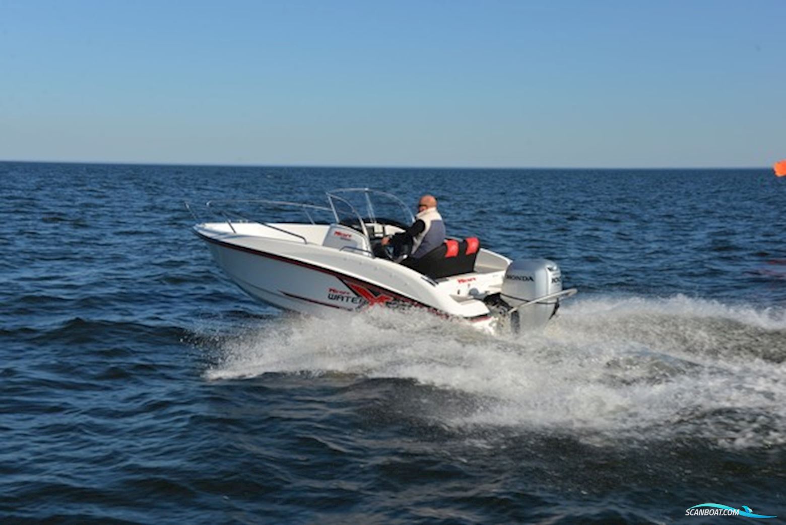 Micore XW53CC (standardbåd uden motor)