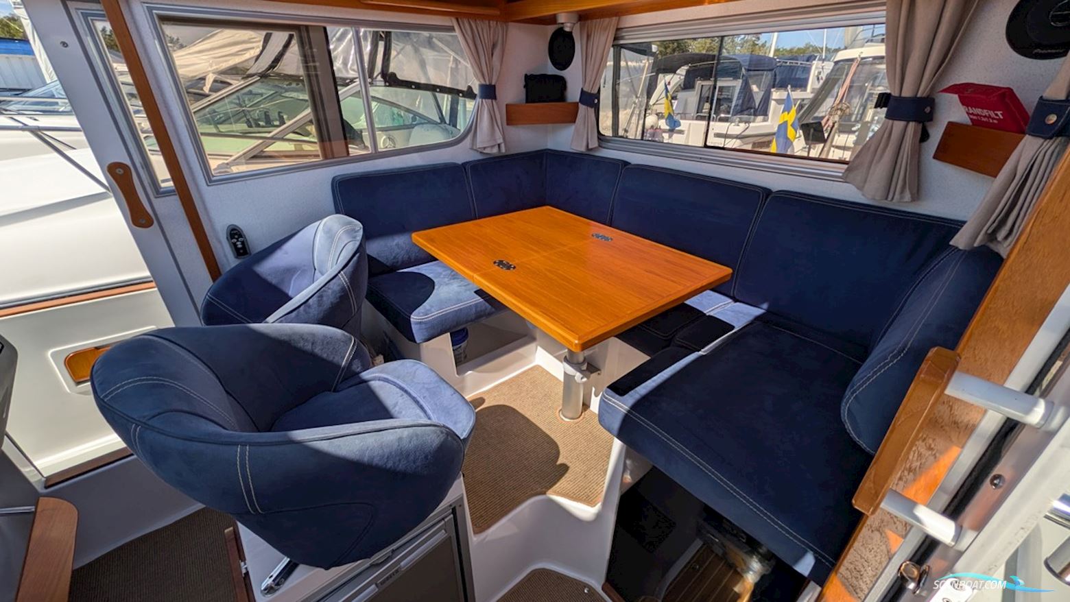 Minor Offshore 28