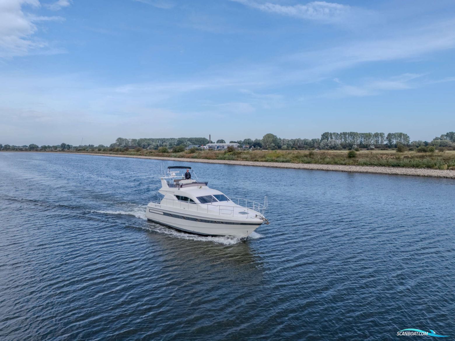Mochi Craft 43 Flybridge