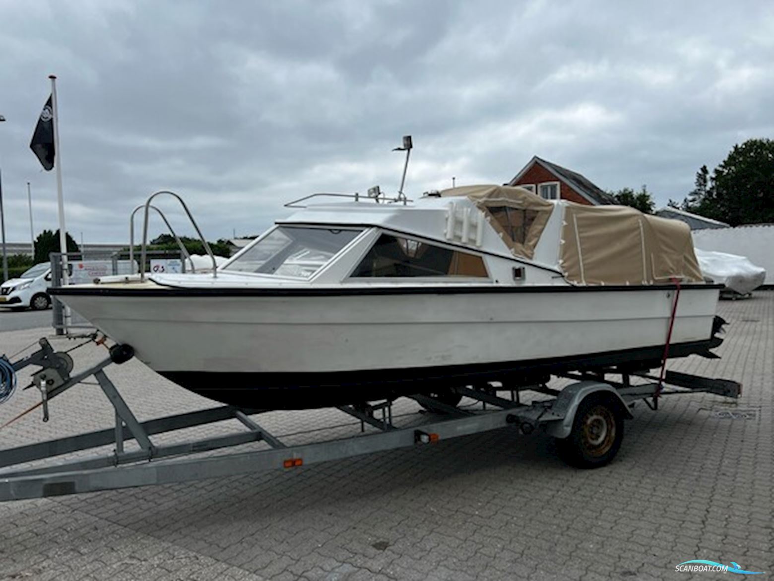 Mørebas 7000 med nyere Mercruiser 3,0L